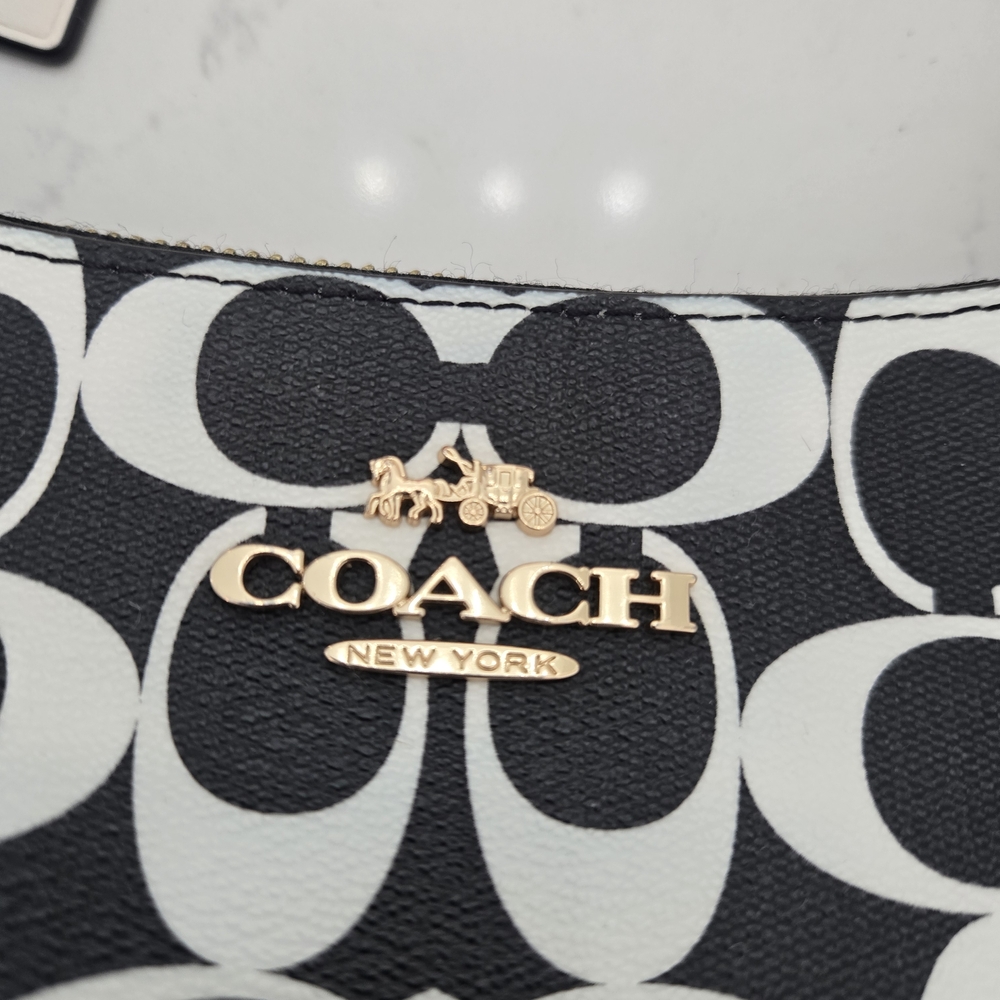 Coach Monochrome Signature Shoulder Bag - Picture 4 of 7